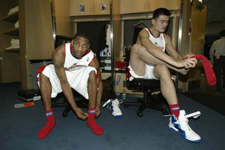 伊万：中国球员缺乏激情害怕犯错，这种恐惧扼杀了创造力（伊万：畏惧失误让中国球员缺少激情，创造力被压抑）