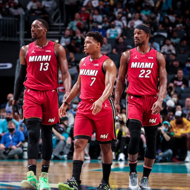 阿斯：努涅斯与萨拉赫关系密切，可能帮助利雅得新月引进后者（阿斯：努涅斯或凭私交助利雅得新月签下萨拉赫）