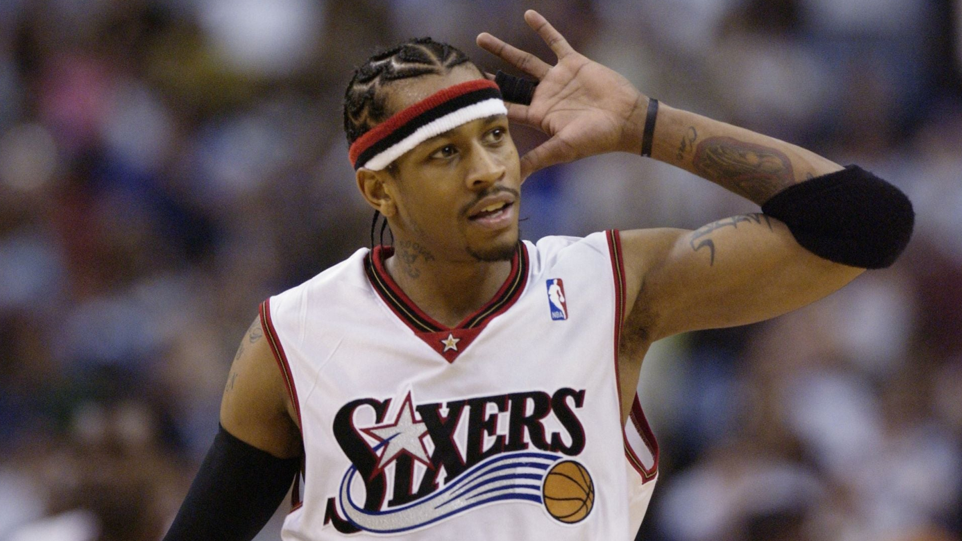 泰州队苏超夺冠，澎湃：泰州多景区向全球游客免票（泰州队夺得苏超冠军，澎湃称泰州多景区对全球游客免门票）