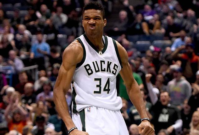 中国U17vs文莱U17：邝兆镭、万项首发，何思凡、金昱成出战（中国U17对阵文莱U17：邝兆镭、万项先发，何思凡、金昱成出场）